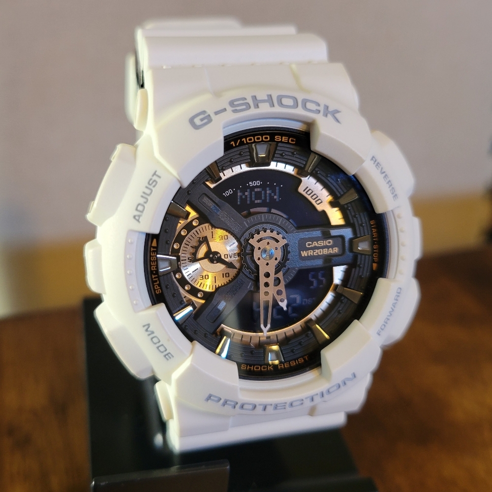G-Shock Analog/Digital Anti-Magnetic Watch - GA-110RG-7A